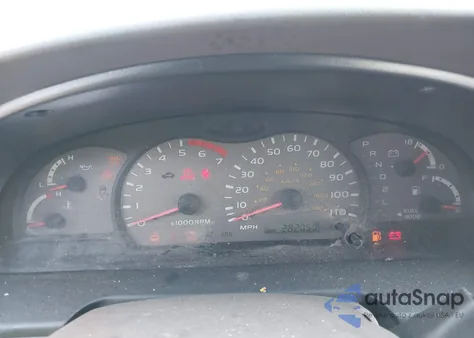 2002 Toyota Sequoia Sr5 V8 z USA, uszkodzony, nr VIN 5TDZT34A92S070079